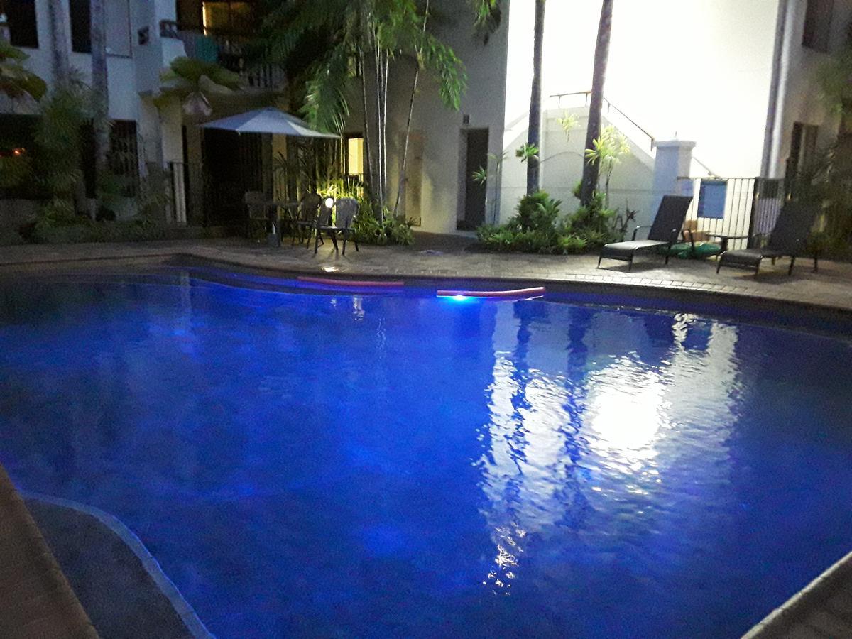 Casa Borghese Holiday Let Apartment Cairns Exterior foto